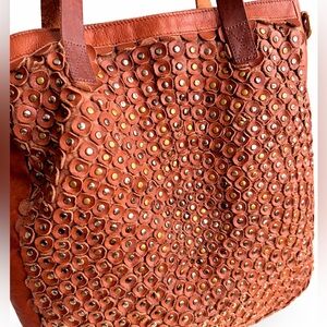 OLD TREND Stellar Stud Leather Large Tote Bag/ Super Cool!